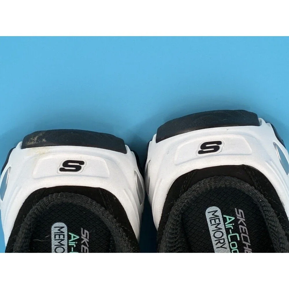 Skechers D’Lites Resilient Women’s 9 Black White Slip On Mule Memory Foam